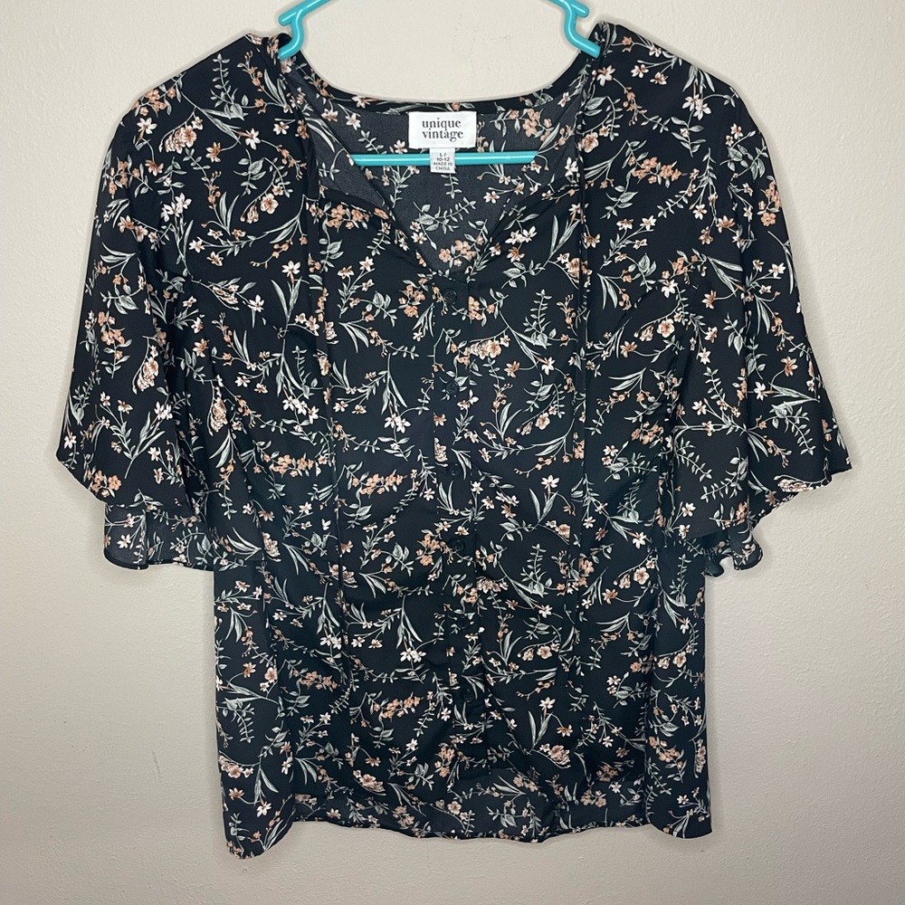 Unique Vintage dark floral batwing blouse with tie neck size large